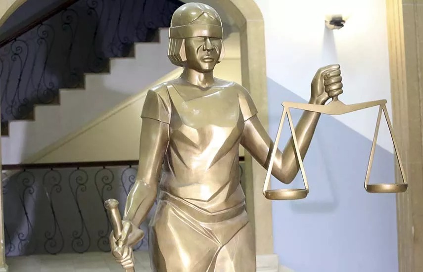 SINDICATO DOS FUNCIONÁRIOS JUDICIAIS HOMENAGEIA AMANHÃ FUNCIONÁRIOS EM REFORMA